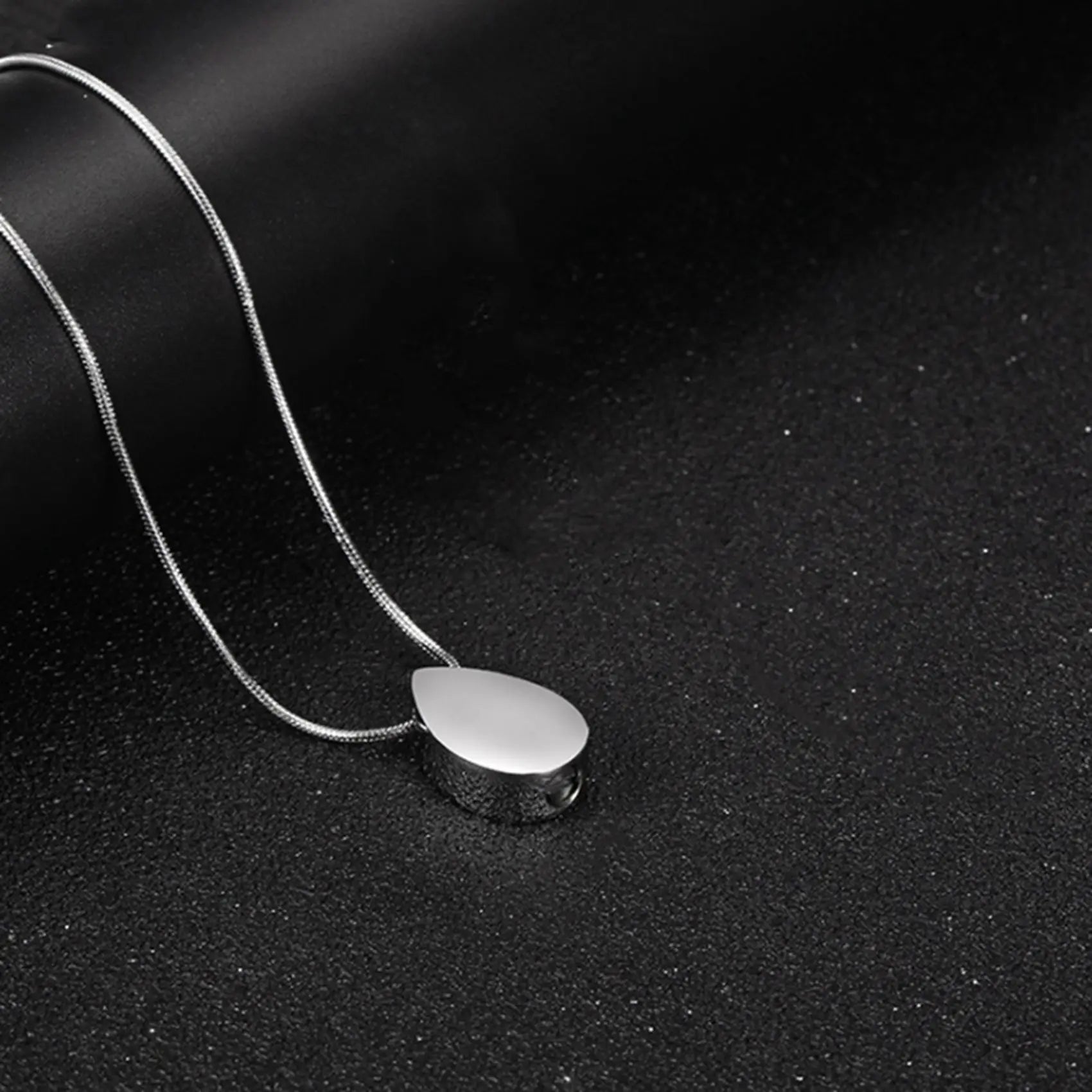 *X07A 5X Personalized Teardrop Shape of Waterdrop Cremation Urn Necklace with Fill Kit for Ashes Cremation Jewelry